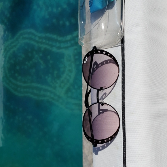 Quay Australia Accessories - QUAY SUNGLASSES. BRAND NEW.